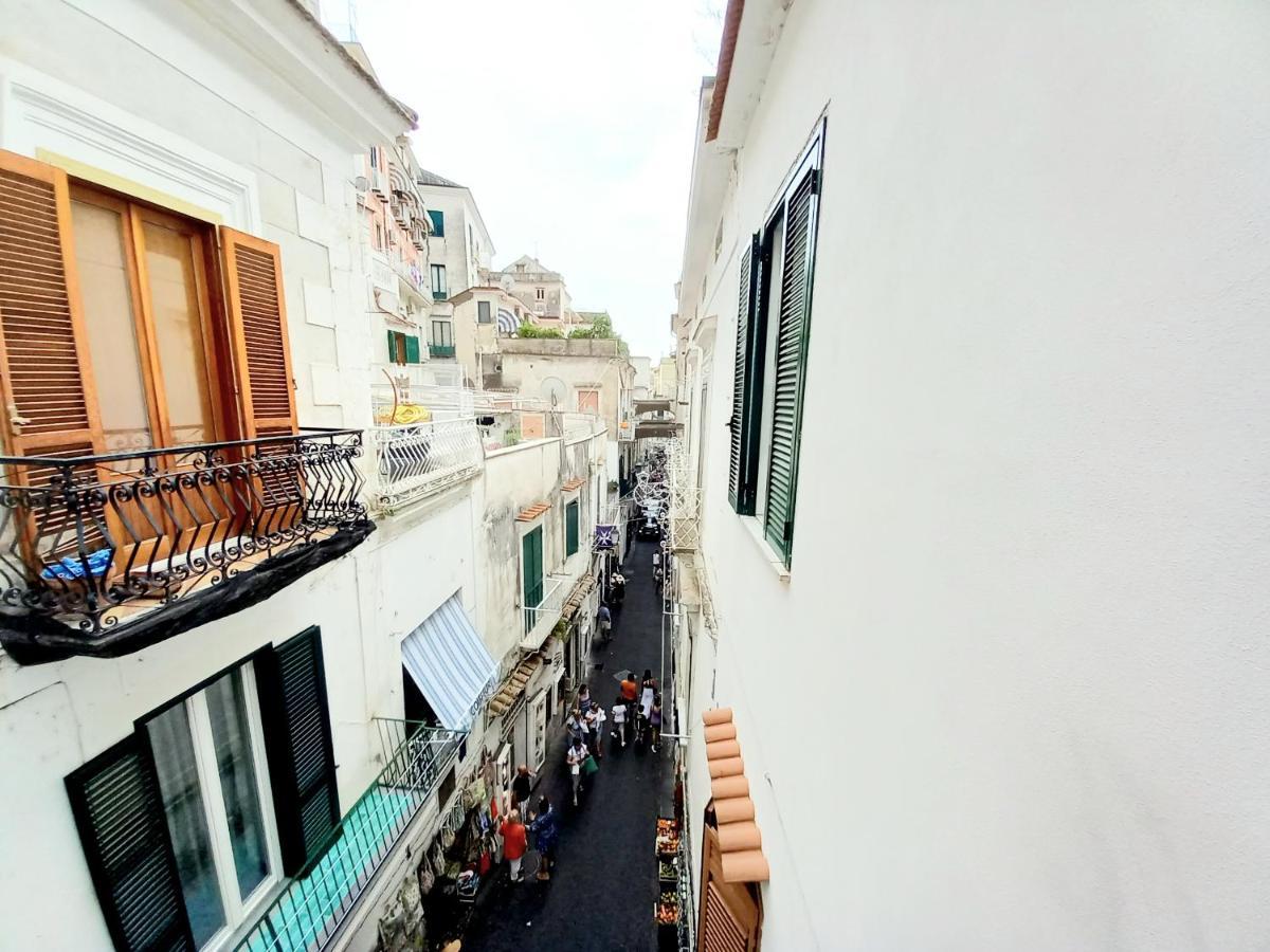 Apartment Central Amalfi Esterno foto